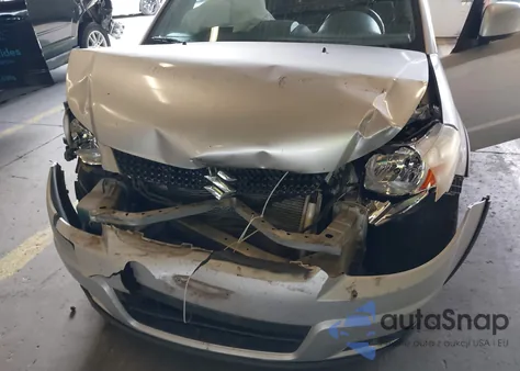 2010 Suzuki Sx4 Technology z USA, uszkodzony, nr VIN JS2YB5A39A6302670